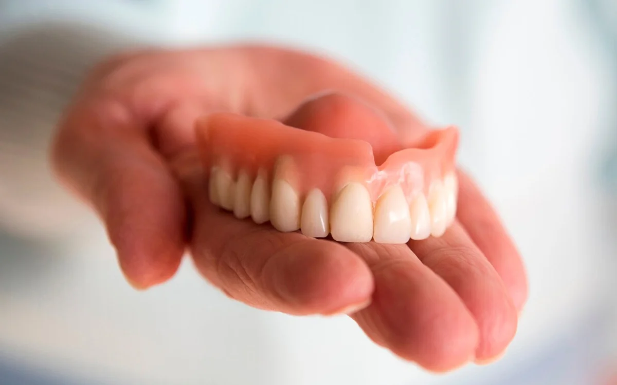 Denture (Complete & Partial)